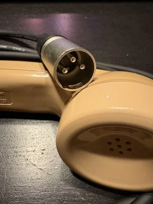 Micrófono telefónico: The Kerns TeleMic beige/negro 1964 Foto 1 de 4