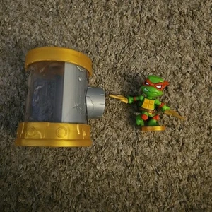 Teenage Mutant Ninja Turtles Treasure X  Sewer Rescue Rafael new in open box - Picture 1 of 4