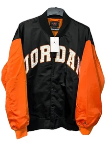 Chaqueta universitaria Nike Jordan Brooklyn para hombre negra naranja HV0099-011 XL - Imagen 1 de 10