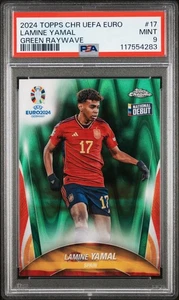 2023-24 Topps Chrome UEFA EURO #17 Lamine Yamal Green Raywave Rookie PSA 9 MINT - Picture 1 of 2