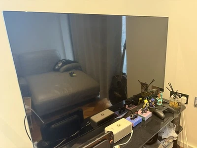 LG 49UB820V Ultra HD Smart LED TV - Image 1 of 4