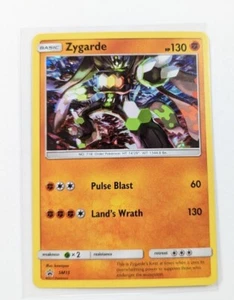 Juego de cartas coleccionables Pokémon Zygarde Black Star Promo SM15 Cosmos Holo casi nuevo - Imagen 1 de 3