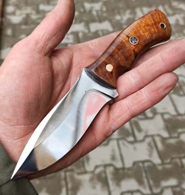 Custom Handmade D2 steel rosewood handle beautiful hunting skinner knife - Image 1 of 3