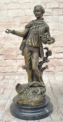 Affascinante Bronzo Statuina Di Giovane Inglese Prince Con Frutta Basket, Casa - Immagine 1 di 4