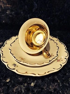 HERMOSO JUEGO DE TRÍO DE TAZAS Y PLATILLOS HEINRICH SELB BAVARIA - Imagen 1 de 6