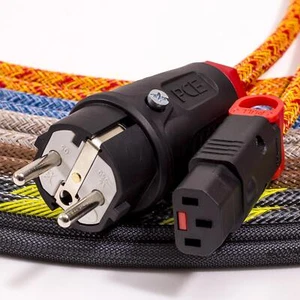 Audiophile EU Shuko Mains Plug to Locking C13. TRUE 13amp Cable. Braided - Picture 1 of 8