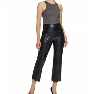 (NWD) HUE Women's Flattering Fit Leather Cropped Flare Leggings, Black M (8-10) - Picture 1 of 10
