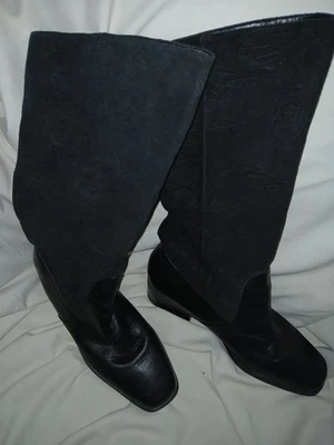 Vintage Markon “Suela” Black Leather Embossed Women's Mid Calf Boots - Image 1 of 4
