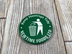 Keep Hastings Tidy Vintage Pin Anstecker - Newtime Foods Ltd - ca. 4,3 cm Durchmesser - Bild 1 von 10