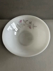 Vintage Federal Glass Clover Blossom Pattern 8 1/2" Serving bowl  - Picture 1 of 4