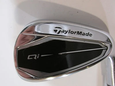 TaylorMade Qi Pitching Wedge Regular Flex Graphite - Image 1 of 4