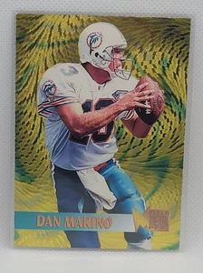 1995 Fleer Metal Dan Marino Gold Blaster #10 Dolphins HOF - Picture 1 of 2