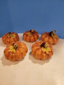 5 Orange Ceramic Pumpkin Halloween Decorations 4" Tall 4.5" Wide - Picture 1 of 4