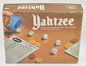 Yahtzee - E.S. Lowe Milton Bradley 1975 Würfelspiel 100 % komplett - Bild 1 von 3