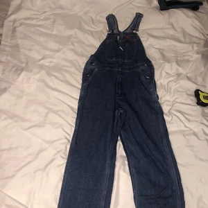 DICKIES Blue Denim Bib Overalls Juniors Sz. L (Fits Approx. 28x28) - Picture 1 of 6