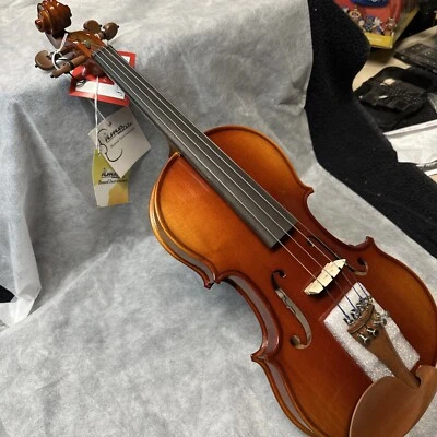 Becker Model 9000-3/4 All Solid Wood Violin - Image 1 of 4