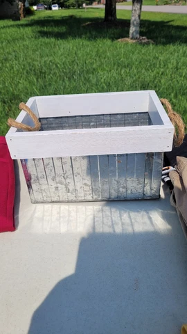metal basket with handle Cover