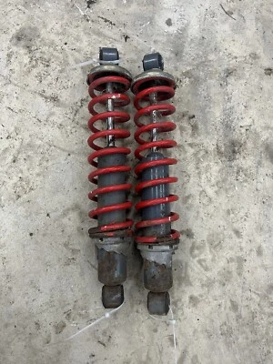 Amortiguadores delanteros Ski-Doo Formula z MXZ 670 583 Deluxe 1997 96 97 98 99 Foto 1 de 3