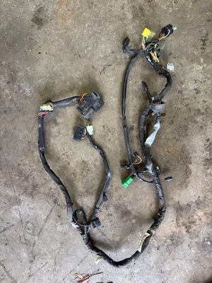 01-04 SUZUKI VL800 INTRUDER VOLUSIA MAIN WIRING WIRE HARNESS LOOM - Image 1 of 4