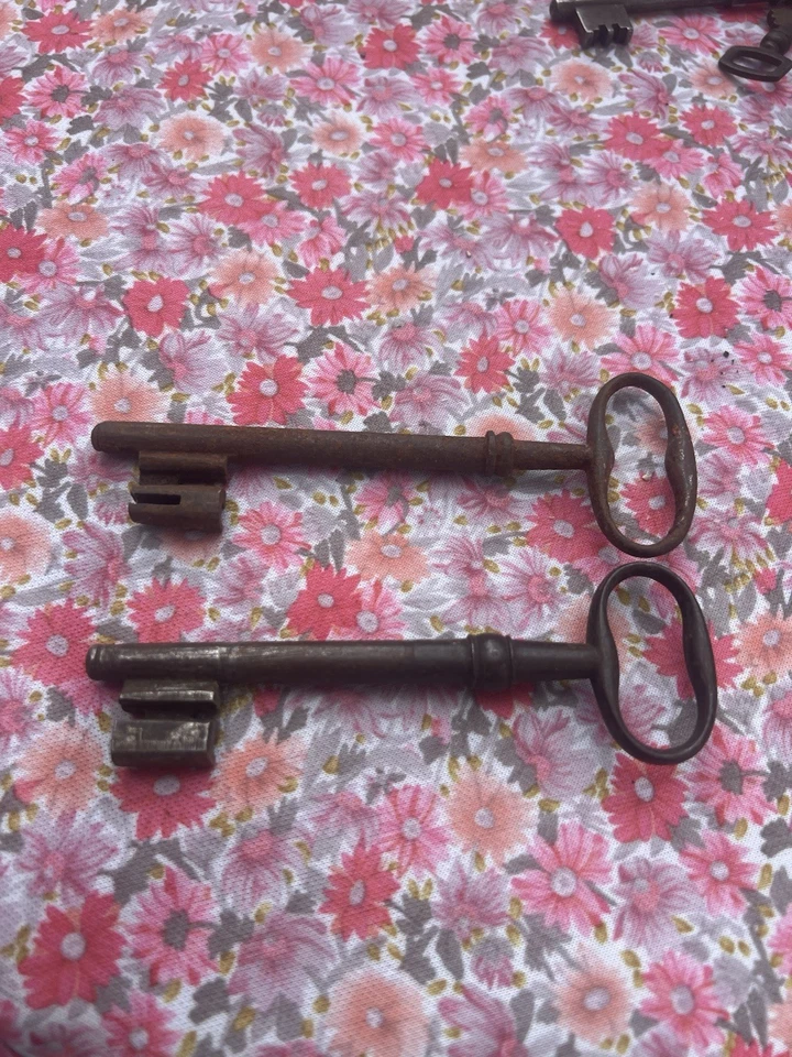 Skeleton Key French Large Steel Chateau Keys 5½” Pair 1800s Heavy Door Antique 2 - Image 1 of 4