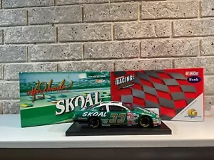Action 1/24 Ken Schrader Skoal Racing Bank 1 of 1500 - Picture 1 of 1