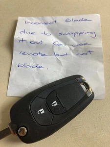 OEM GENUINE GM - 13522788 Holden Colorado RG Series 2012-on Compatible 2 Button - Picture 1 of 2