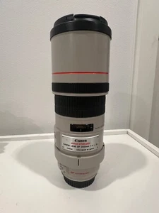 Canon EF 300mm 1:4 Ultrasonic Camera Lens Made in JAPAN w/ Mount Bracket - Picture 1 of 3