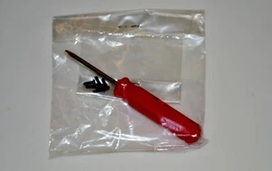 ACADEMY F/A-18C HORNET 2191 ⭐PARTS⭐ SCREW & SCREWDRIVER PACKAGE 1/32 - Picture 1 of 3