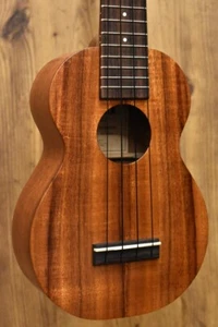 Kamaka: HF-1 (Soprano) - Picture 1 of 11