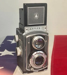 Graflex 22 Model 400 Pop Up Upright Vintage Camera Made in USA - Picture 1 of 10