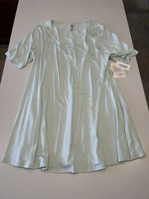 LulaRoe Perfect T Sized Large Maternity Top Light Green New With Tags - Image 1 of 4