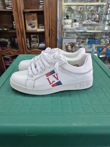 Scarpe da ginnastica basse Louis Vuitton bianche Lussemburgo in pelle - Foto 1 di 20