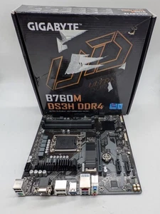 Placa madre modelo desconocido - piezas sueltas/defecto - Imagen 1 de 5