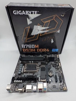 Placa madre modelo desconocido - piezas sueltas/defecto - Imagen 1 de 4