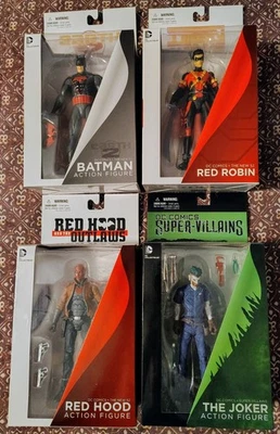 DC Collectibles DC Comics Novo 52 Batman, Robin Vermelho, Capuz Vermelho e Coringa Conjunto ✨NOVO✨ - Imagem 1 de 4