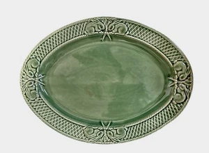 Bordello Pinheiro Kaninchen grün oval Servierplatte 15,5" Schale Portugal Keramik - Bild 1 von 3