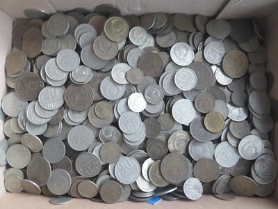 50 PIECES LOT USSR KOPEKS SOVIET COINS 1961 - 1991 COLLECTIBLE MONEY FROM CCCP - Image 1 of 2