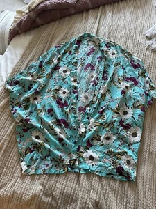 Victoria's Secret Womens XS Kimono Robe Lightweight Floral - Picture 1 of 4