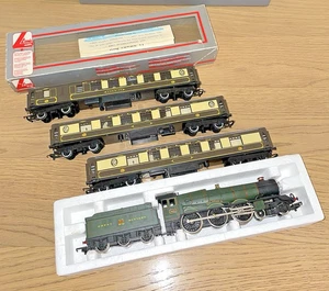LIMA OO GAUGE GWR "KING EDWARD VI" LTD EDITION 4-6-0 LOCO WITH 3 HORNBY PULLMAN - Picture 1 of 6