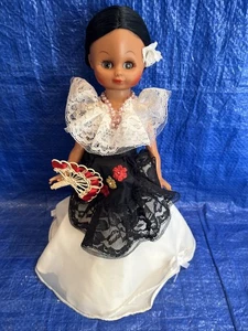 VTG Veracruz Mexico 13” Vinyl Doll by MUNECASENY Maria/ LeLe Tradional Dress - Picture 1 of 6