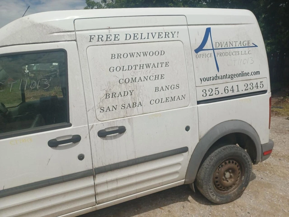 (LOCAL PICKUP ONLY) Hood Fits 10-13 TRANSIT CONNECT 598329 Foto 1 de 4