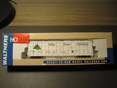 Walthers HO Thrall All-Door Box Car, Idaho Forest Industries - Image 1 of 4