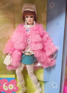 Mattel Collector Edition Groovy 60’s Barbie Neu NRFB #27676 - Bild 1 von 2