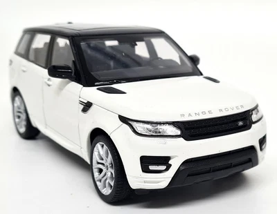 Welly 1/24 - Land Rover Range Rover Sport White Diecast Scale Model Car - Image 1 of 4