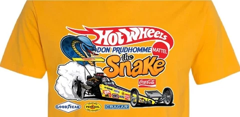 Don THE SNAKE Prudhomme 1972 Rear Engine HOT WHEELS XL YELLOW FEATHER T-Shirt Cover