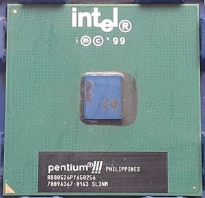 INTEL PENTIUM 3@650 Mhz@SOCKET 370 CPU@COPPERMINE CORE@FULLY TESTED SL3NM@RARE - Picture 1 of 13