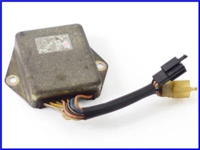 Controlador de válvula de escape 5x04KP47 SUZUKI RG400 Gamma SAEC RG500  Foto 1 de 4