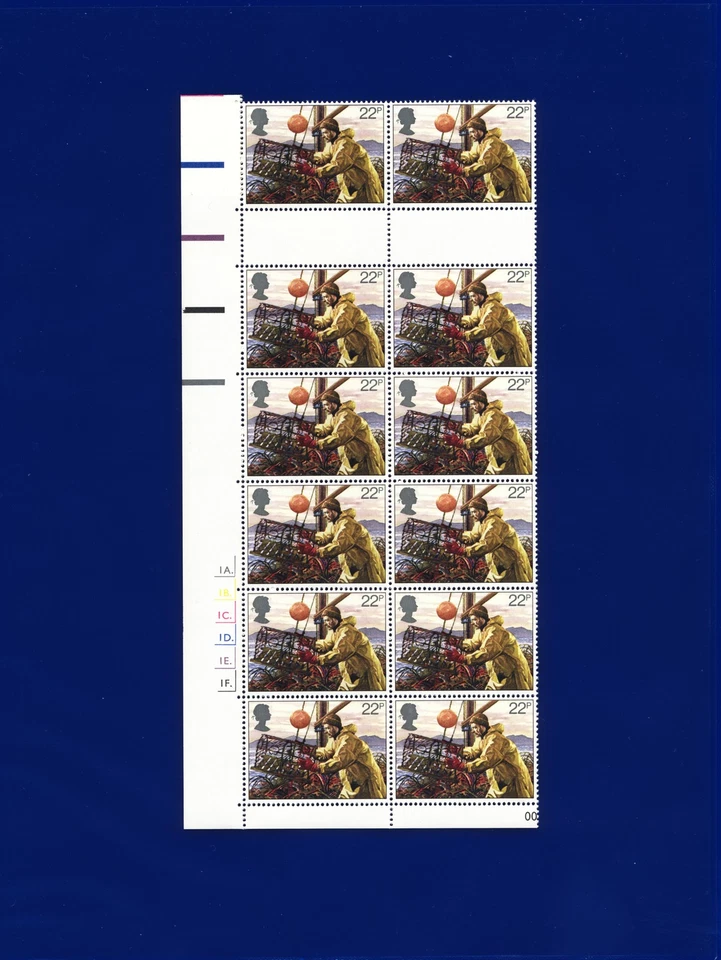 1981 SG1168 22p Fishing Industry W498 Cylinder Dot Gutter Block MNH UMM lati - Image 1 of 2