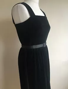 Vestido Kitty Copeland Vintage Terciopelo Negro Sin Mangas Pequeño Noche Años 60 Marisa - Imagen 1 de 4
