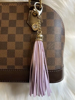 Bolso Borla Púrpura Dije Llavero Llavero Metal Piedra Llavero Dorado Foto 1 de 2